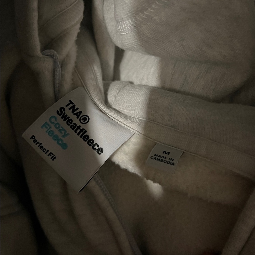 Aritzia Light Gray Zip-Up Hoodie - Picture 4 of 4